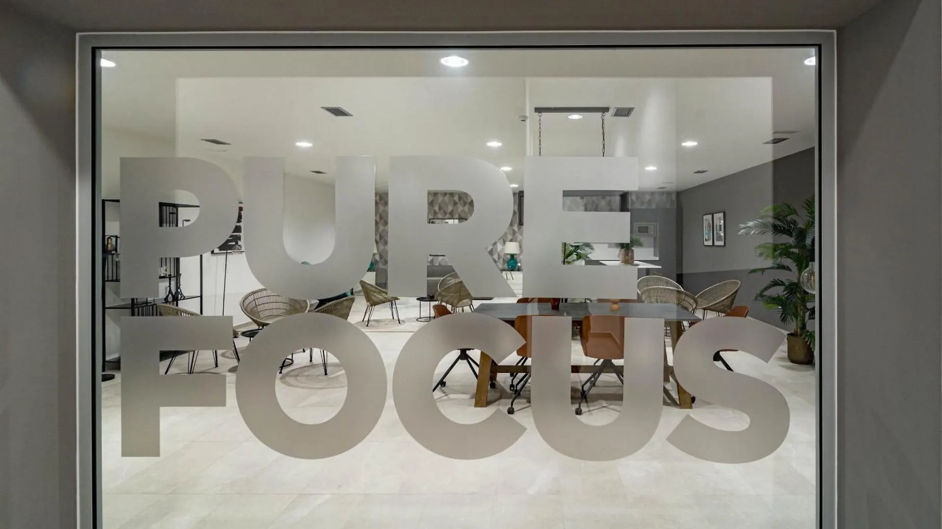 Oasis32542 - Modern Holiday Home In Luxury Resort Estepona Apartment